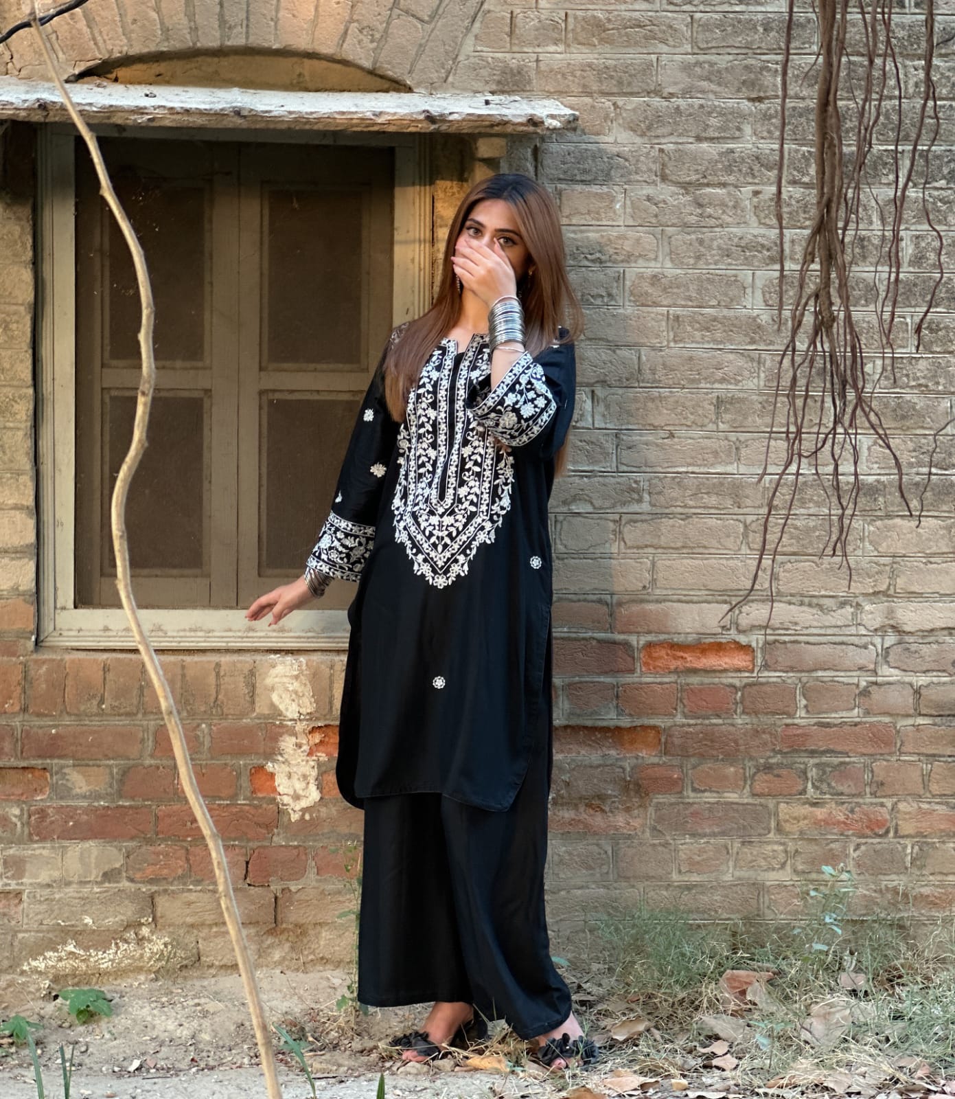 HINA EMBROIDERY WORK 2PC