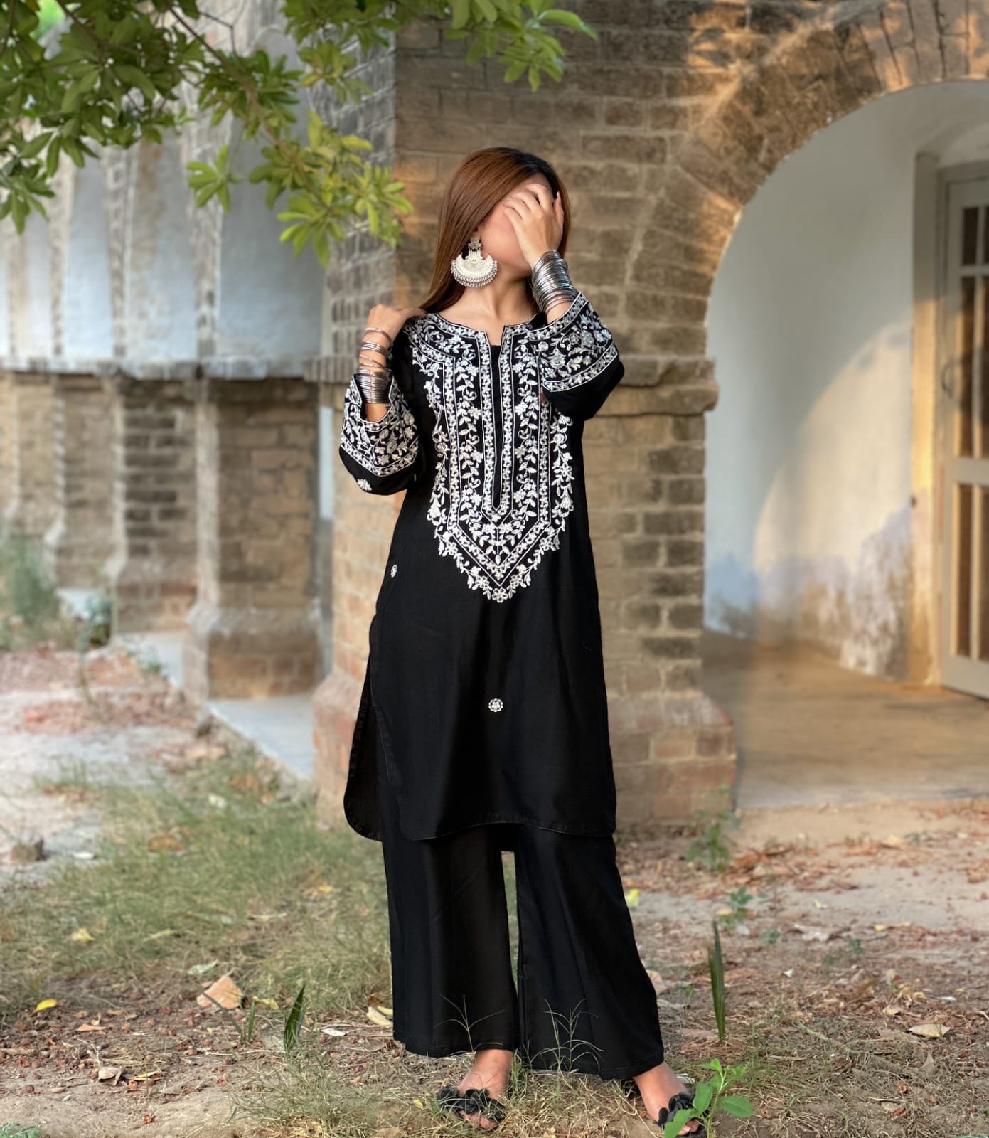 HINA EMBROIDERY WORK 2PC