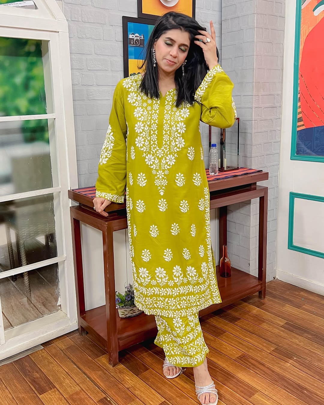 Emily Embossed Print (Foam Print) 2piece