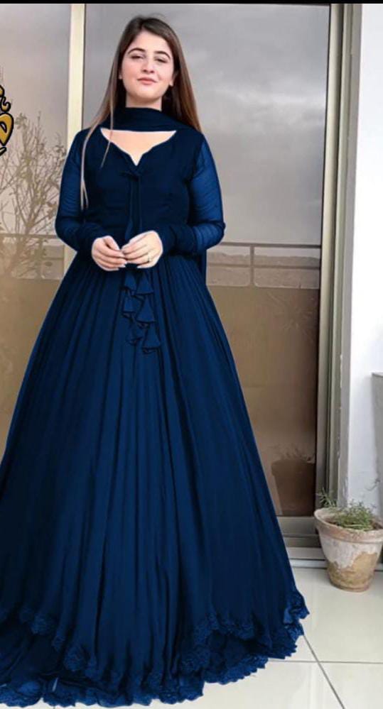 “Jaan-e-Jahan Maxi With 2 Layers