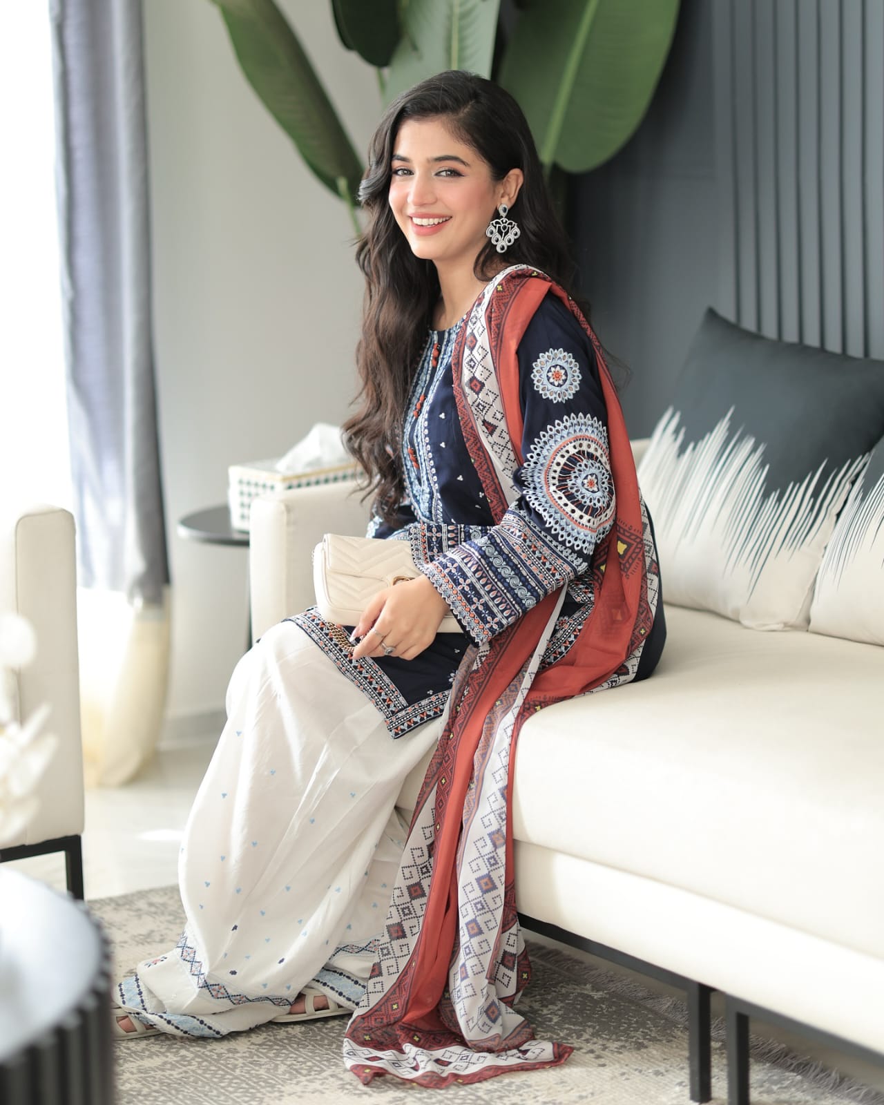 DASTAAN EMBROIDERY 3PC