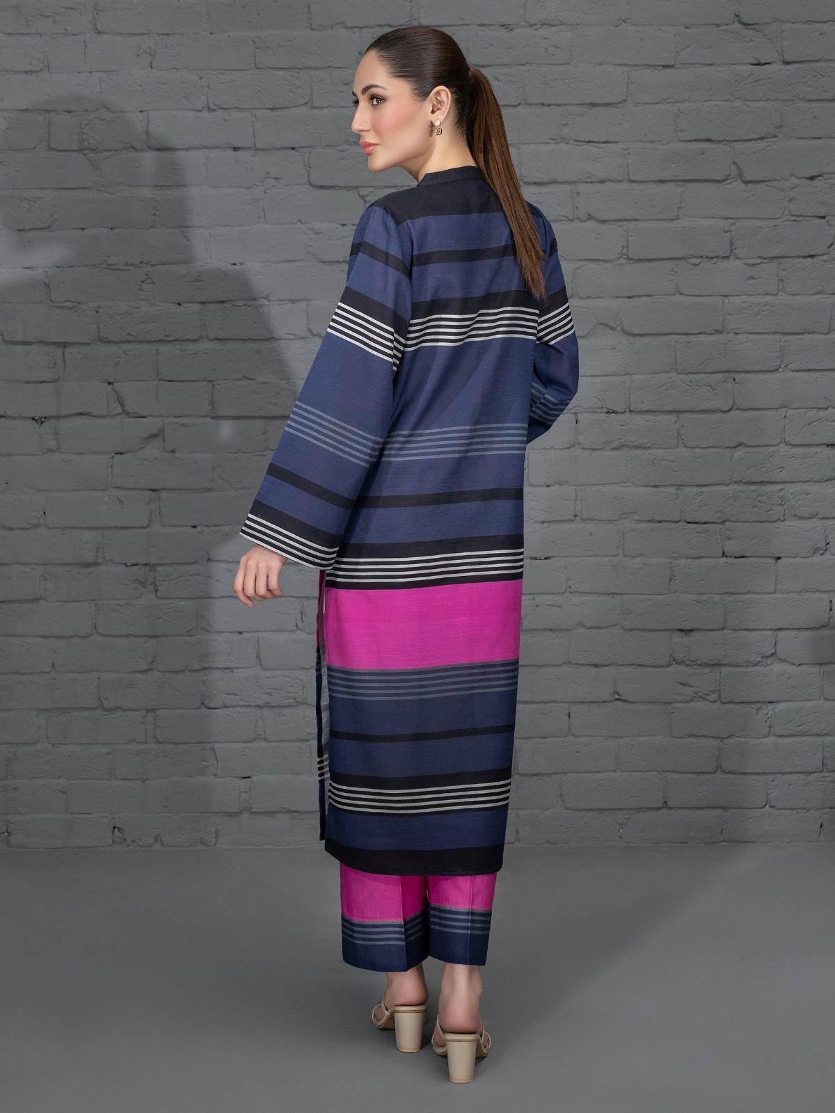 HIRA